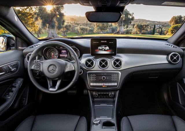 Mercedes Benz GLA napaka okvara tezava problem vpoklic zanesljivost nakup rabljenega